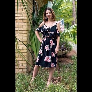 Made in the USA Midi Dress Floral Cold Shoulder - Black Pink Ruffle